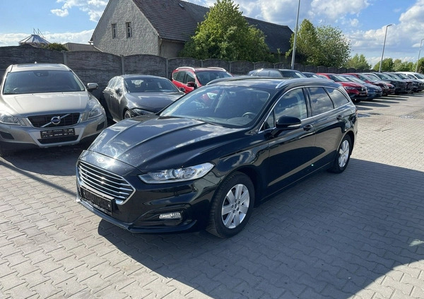 Ford Mondeo cena 29900 przebieg: 168100, rok produkcji 2019 z Pruszcz Gdański małe 92